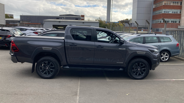 Toyota Hilux Diesel Invincible X D/Cab Pick Up 2.4 D-4D